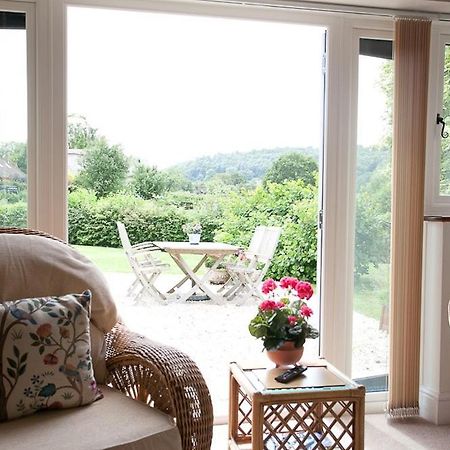 ピーターズフィールド The Old Hop Kiln Barn Bed & Breakfast エクステリア 写真
