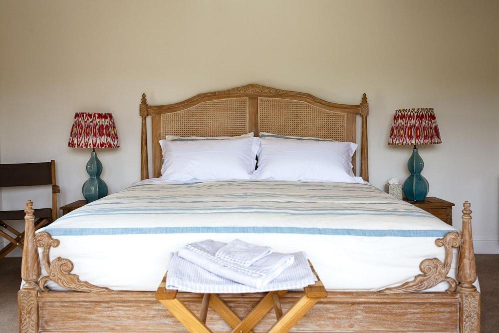 ピーターズフィールド The Old Hop Kiln Barn Bed & Breakfast エクステリア 写真